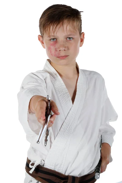 Tiener jongen doen martial arts — Stockfoto