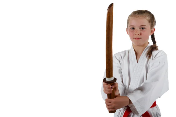 Tweenage lány megy karate — Stock Fotó