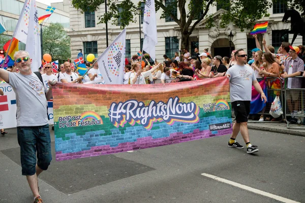 50 Aniversario del Orgullo de Londres — Foto de Stock