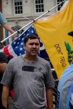 Londra'da anti faşist protestolar