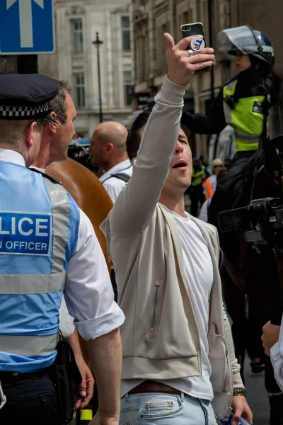 Protestas antifascistas en Londres — Foto de Stock