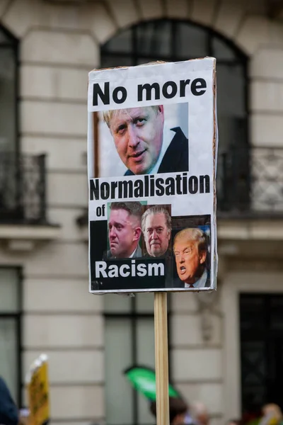 Manifestations antifascistes à Londres — Photo