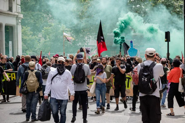 Antyfaszystowskie protesty w Londynie — Zdjęcie stockowe