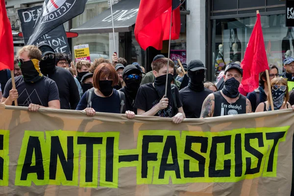 Anti fasiszta tüntetések Londonban — Stock Fotó