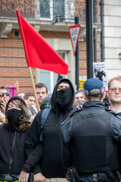 Anti fasiszta tüntetések Londonban — Stock Fotó