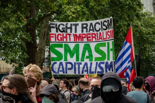 Antifaschistische Proteste in London — Stockfoto