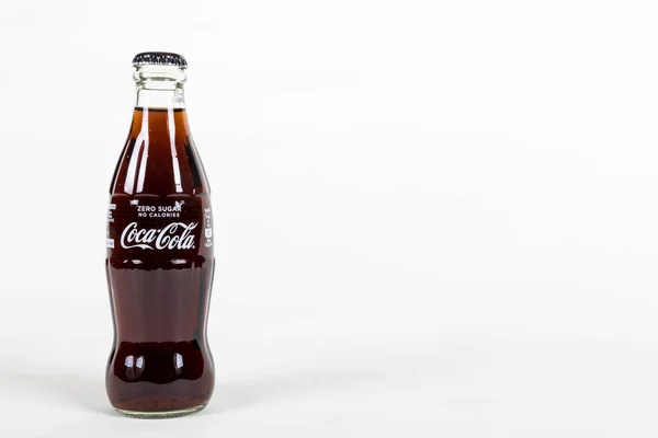 Glazen Coca Cola fles — Stockfoto