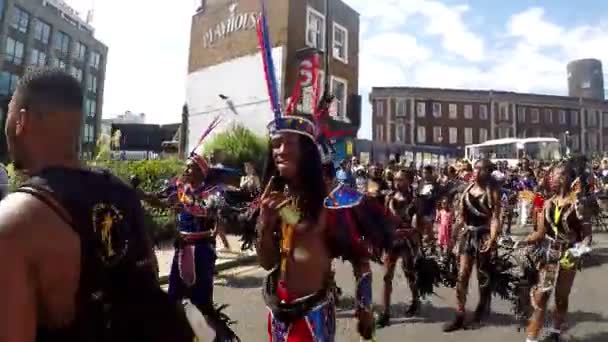 Londres Reino Unido Agosto 2019 Grupo Artistas Carnaval Notting Hill — Vídeo de stock