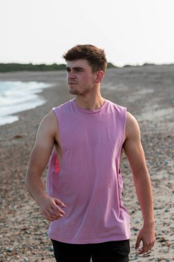 Altın saat plaj yürüyüş