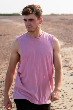 Altın saat plaj yürüyüş