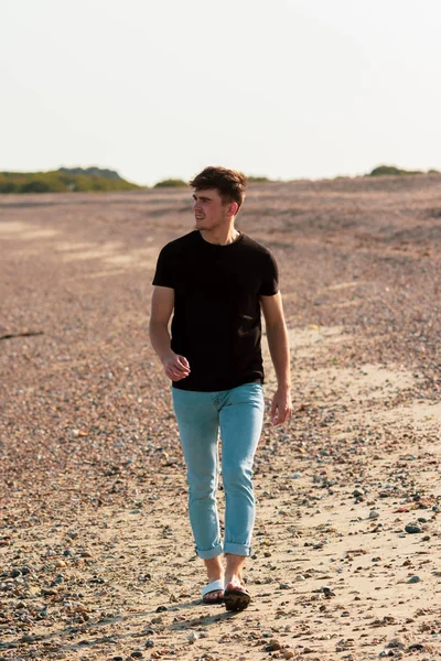 Altın saat plaj yürüyüş