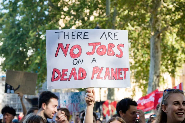 Manifestantes del cambio climático en Londres —  Fotos de Stock