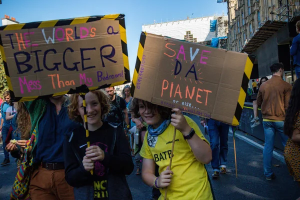 Manifestantes das alterações climáticas em Londres — Fotografia de Stock