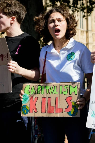 Manifestantes del cambio climático en Londres —  Fotos de Stock