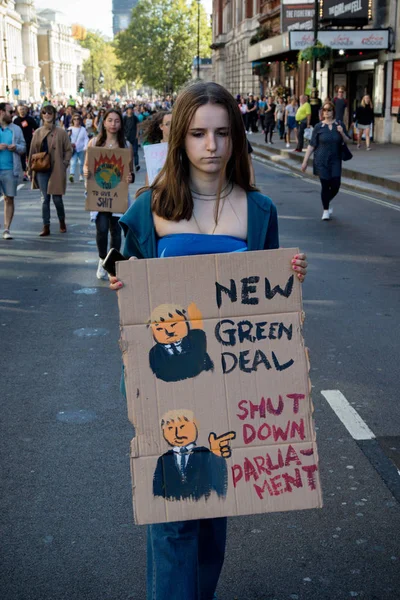 Manifestantes del cambio climático en Londres —  Fotos de Stock