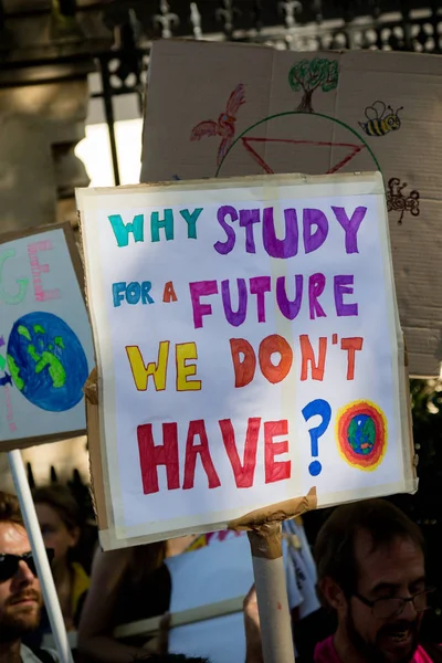 Manifestants du changement climatique à Londres — Photo