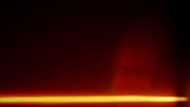 Sinema kamerasında yüksek kaliteli anamorfik mercek fişeği görüntüsü. 4K görüntülerini izole ettim. Işık sızıntısı mercek parlaması.