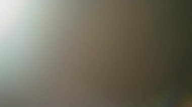 Objektife yansıyan ışığın etkisi. 4k klasik ışık.