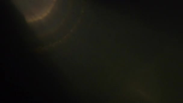 在镜头上喷出的光的效果 4K经典光 — 图库视频影像
