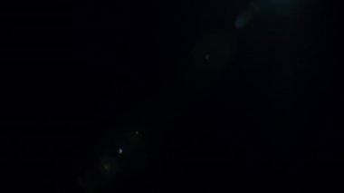 Objektife yansıyan ışığın etkisi. 4k klasik ışık.