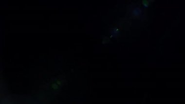 Objektife yansıyan ışığın etkisi. 4k klasik ışık.