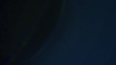 Objektife yansıyan ışığın etkisi. 4k klasik ışık.