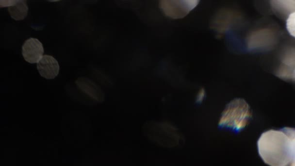 Distorsions d'objectifs 4K Light Horizon, éclairs lumineux pour les transitions, les titres et la superposition, impulsions de lumière et lueurs. fuite de lumière en UHD sur fond sombre avec éruption d'objectif réel VFX