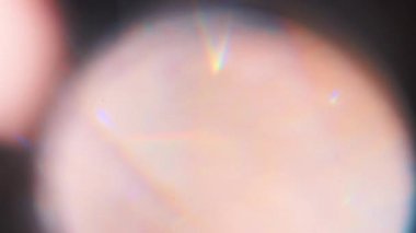 Farklı olaylar ve projeler için Işık Sızıntıları 4K Görüntüsü Ekle ya da Ekran Karıştır kiplerini kullanarak güncel görüntü ve kompozitinizin üzerine bırakın. Lens parlamaları geçiş lensleri ışık sızıntıları oluşturur