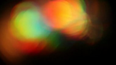 Lens parlamaları ve gerçek ışık doğal kaplama sızdırır.