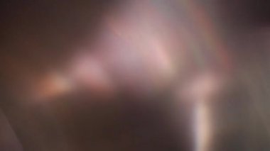 Lens parlamaları ve gerçek ışık doğal kaplama sızdırır.