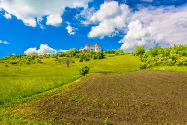 Zagorje renkli sahne dönüm noktası. / Mermer peyzaj Zagorje, Veliki Tabor kale Simgesel Yapı doğal görünümü. 