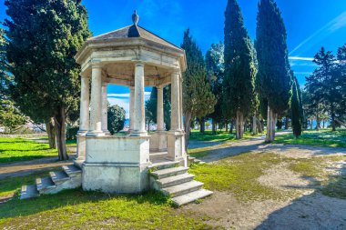 Sustipan park doğa Böl. / Split şehrinde, Hırvatistan Avrupa Sustipan Parkı doğal manzaraya. / Seçici odak.