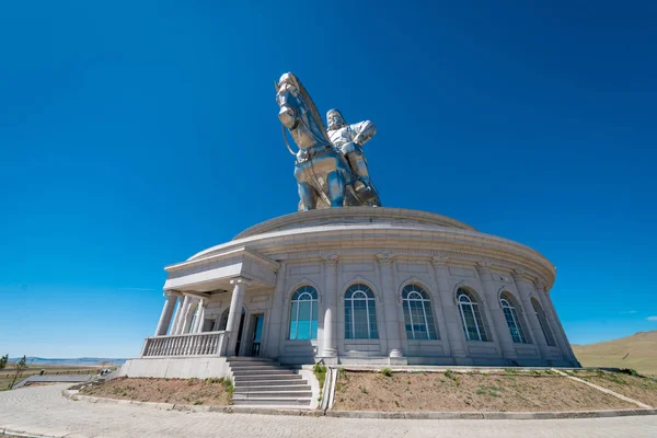 Genghis khan memorial — Stockfoto