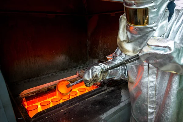 Gouden fabriek ingots — Stockfoto