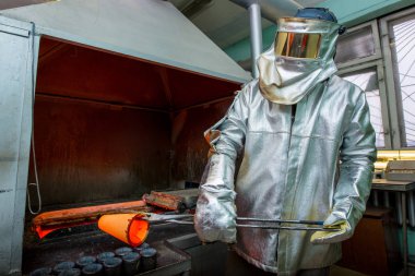 külçe altın fabrikası