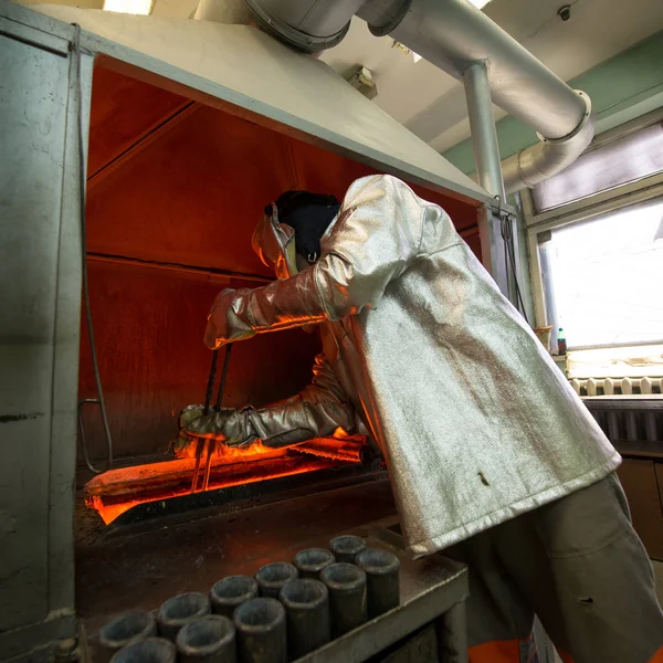 külçe altın fabrikası