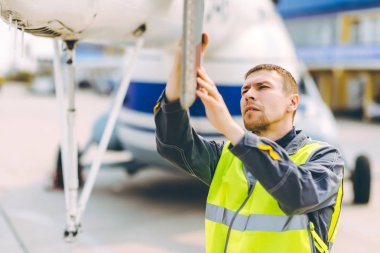 Havaalanı çalışanı destek