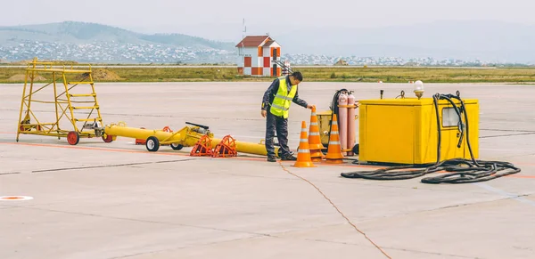 airport worker support