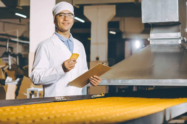 Fábrica de biscoitos — Fotografia de Stock