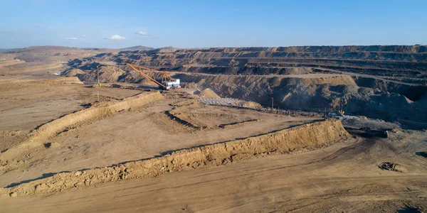 Minería de carbón a cielo abierto — Foto de Stock