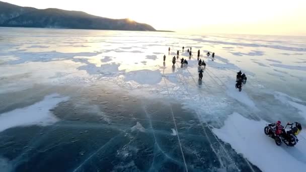 Baikal carrera de invierno — Vídeo de stock