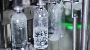 su fabrikası konveyör