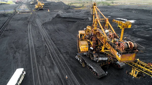 Estrazione di carbone dall'alto — Foto Stock