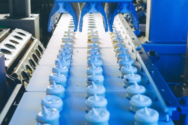 Dondurma fabrikası işlemleri taşımacılığı modern hale getiriyor