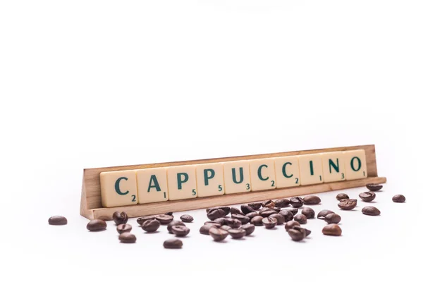 Capuchino Escrito Con Letras Scrabble Sobre Una Composición Fondo Blanco — Foto de Stock