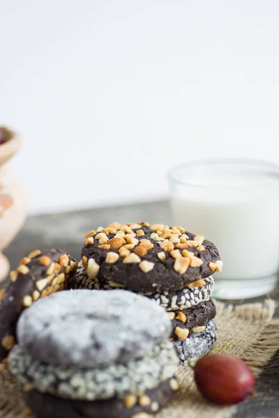 Diferentes Tipos Cookies Brownie Configuração Mesa Biscoitos Doces Pastelaria Caseira — Fotografia de Stock