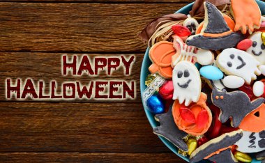 Cadılar Bayramı Jack o Fener şeker kasesi içinde şeker ve cadılar bayramı kurabiyeleri Hediye kartı