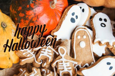 Cadılar Bayramı Jack o Fener şeker kasesi içinde şeker ve cadılar bayramı kurabiyeleri Hediye kartı