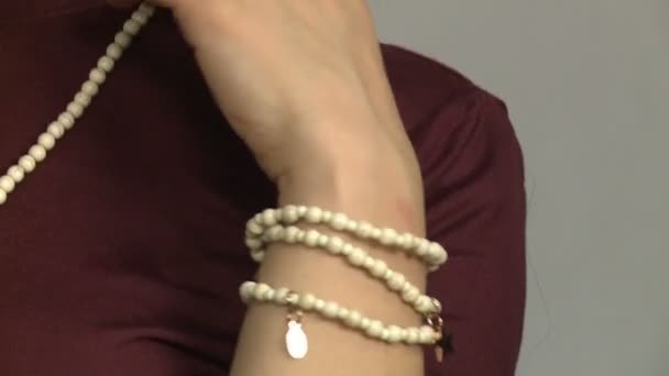 Modèle Annonce Des Bijoux Bagues Bracelets Colliers Boucles Oreilles — Video