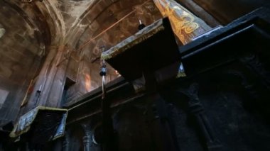 Antik Ermeni Kilisesi, hareket halindeyken vuruldu